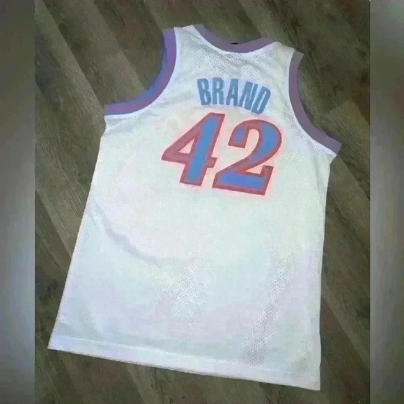 Clippers Jersey - Picture 2 of 4